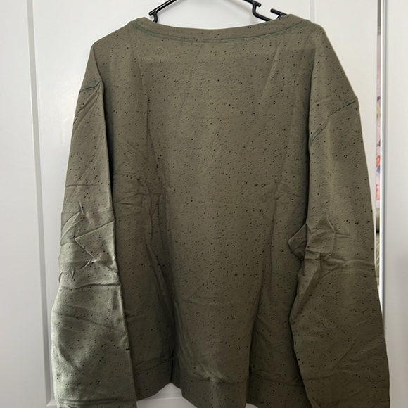 Laila Ali Sweatshirt in Green Splatter 🆕 - Picture 4 of 4